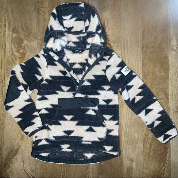 The North Face Campshire Aztec Hoodie - Picture 3 of 13